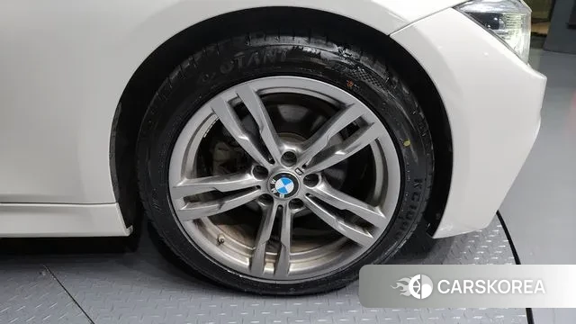 BMW 3 Series (F30) id 3454936 из Кореи 15