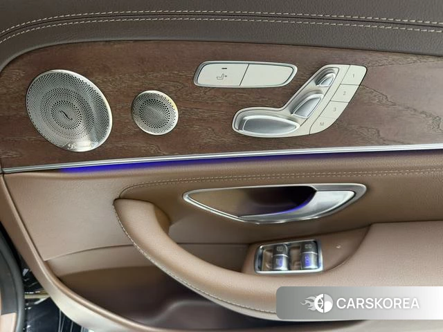 Mercedes-Benz E-class id 4211739 из Китая 17