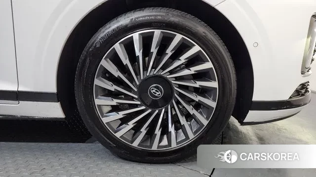 Hyundai Grandeur Hybrid (GN7) id 3565997 из Кореи 15