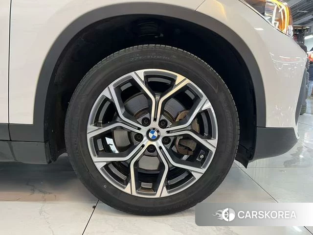 BMW X1 id 4258936 из Китая 11