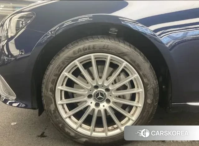 Mercedes-Benz E-Class W213 2023 Синий из Кореи, фото 5