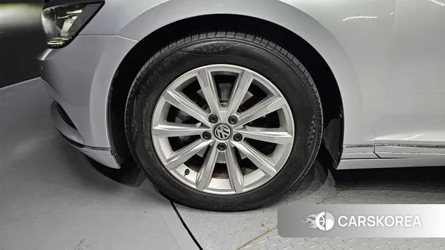 Volkswagen Passat GT (B8) id 3627131 из Кореи 15