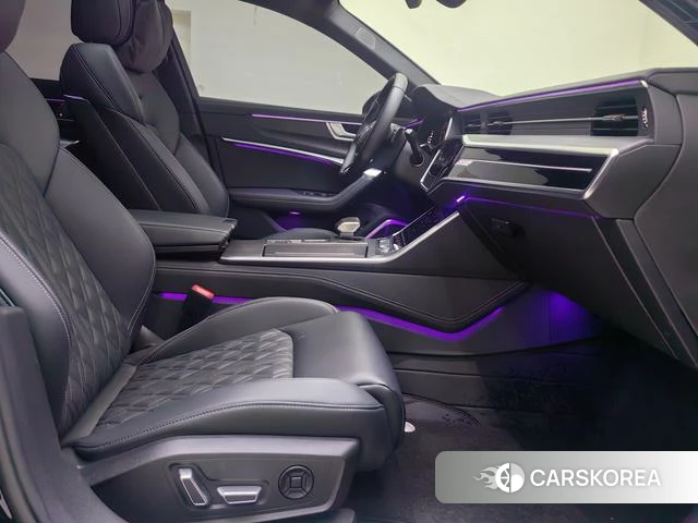 Audi A6L id 4261659 из Китая 17