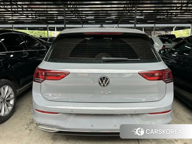 Volkswagen Golf 2023 Темно-серый из Китая, фото 5