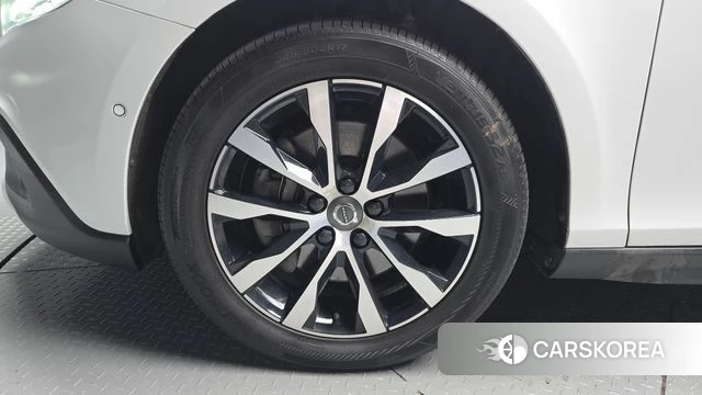 Volvo V40 Cross-Country id 4698784 из Кореи 15