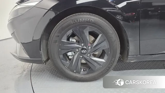 Hyundai Avante Hybrid (CN7) id 3752291 из Кореи 15