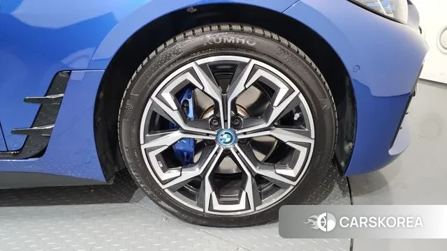 BMW i4 id 3707170 из Кореи 15