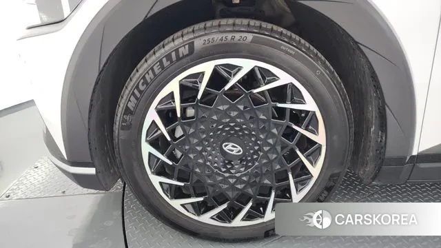 Hyundai Ionic 5 id 3366007 из Кореи 15