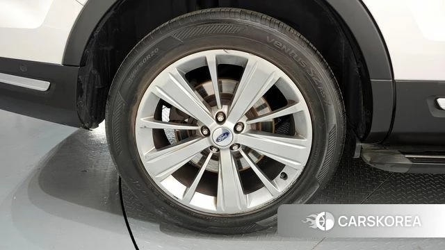 Ford Explorer id 3801716 из Кореи 15