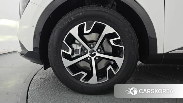 Kia Sportage 5th Generation Hybrid id 4432866 из Кореи 29