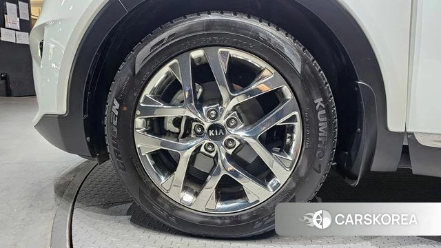 Kia The New Sorento id 3795697 из Кореи 15
