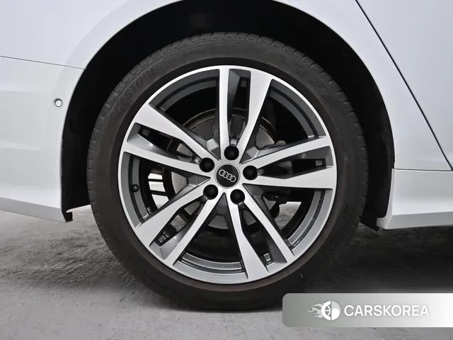 Audi A6 (C8) id 3518070 из Кореи 15