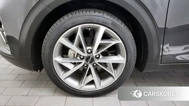 Kia The New Niro id 3334686 из Кореи 15