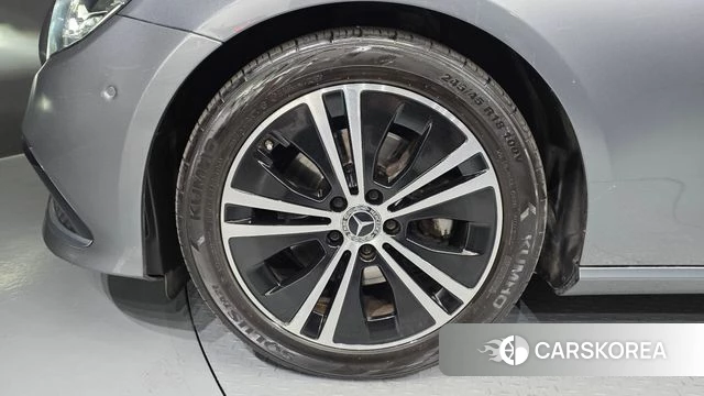 Mercedes-Benz E-Class W213 id 4309673 из Кореи 25