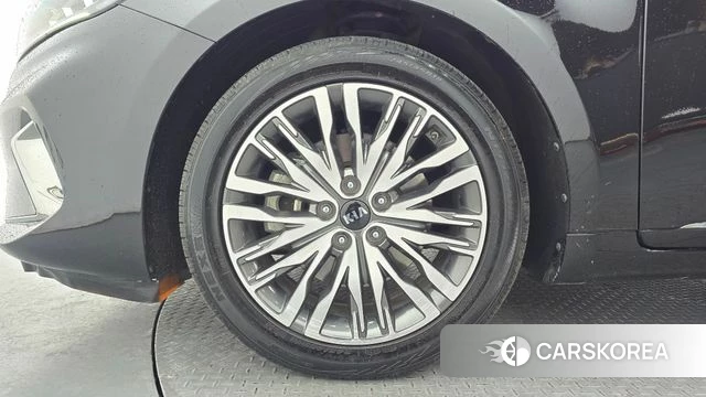 Kia K7 Premier id 3910985 из Кореи 15