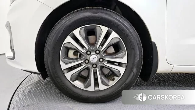 Kia The New Carnival id 3703782 из Кореи 15