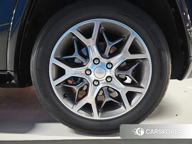 Jeep Grand Cherokee id 3339306 из Кореи 15