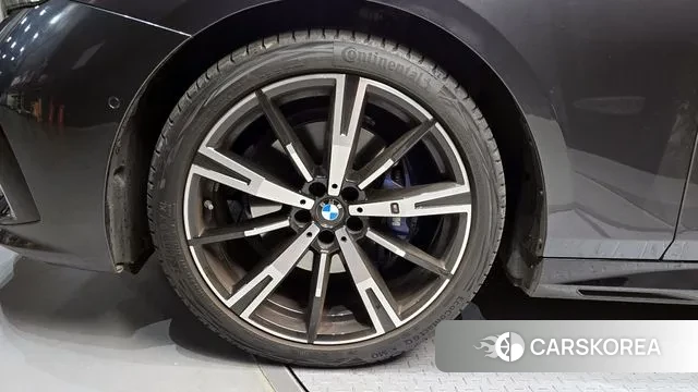 BMW 5 Series (G60) id 3711213 из Кореи 15