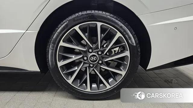 Hyundai Sonata (DN8) id 3778053 из Кореи 15