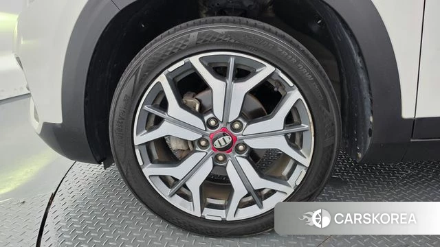 Kia Seltos id 4703152 из Кореи 27