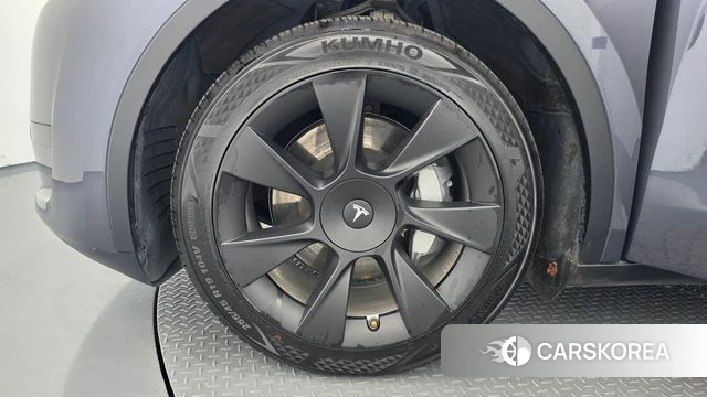 Tesla Model Y id 4757693 из Кореи 26
