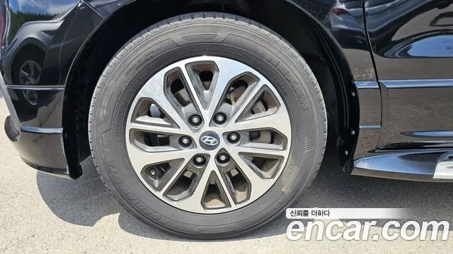 Hyundai The New Grand Starex id 2917634 из Кореи 15