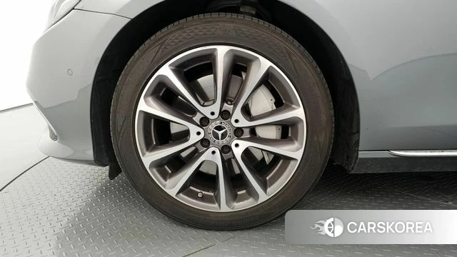 Mercedes-Benz E-Class W213 id 4372003 из Кореи 28