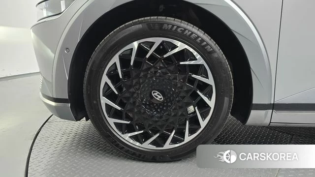 Hyundai Ionic 5 id 4292182 из Кореи 15