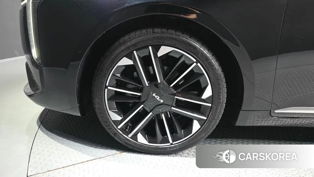 Kia The New K8 Hybrid id 4870846 из Кореи 15