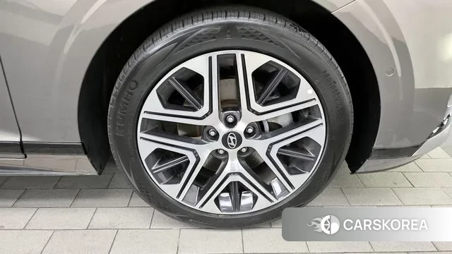 Hyundai Grandeur (GN7) id 3400224 из Кореи 15