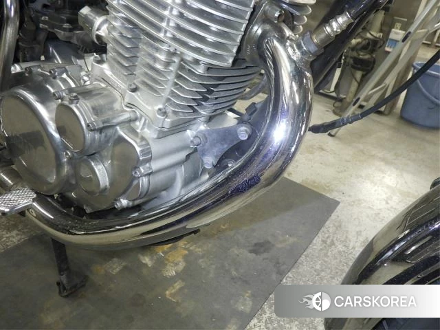 Yamaha SR 400 id 3945353 из Японии 27