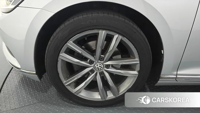 Volkswagen Passat GT (B8) id 4339765 из Кореи 15