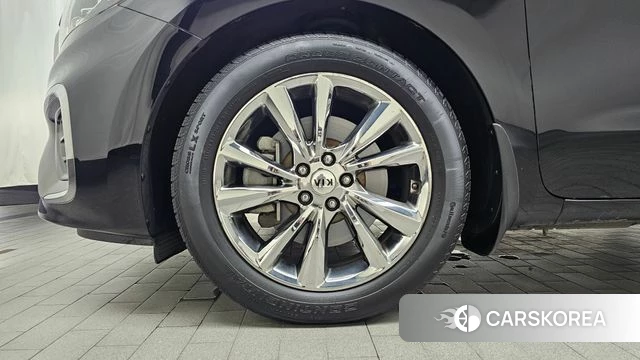 Kia The New Carnival id 4483088 из Кореи 15
