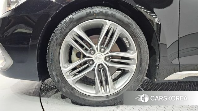 Hyundai Grandeur IG id 4865473 из Кореи 15