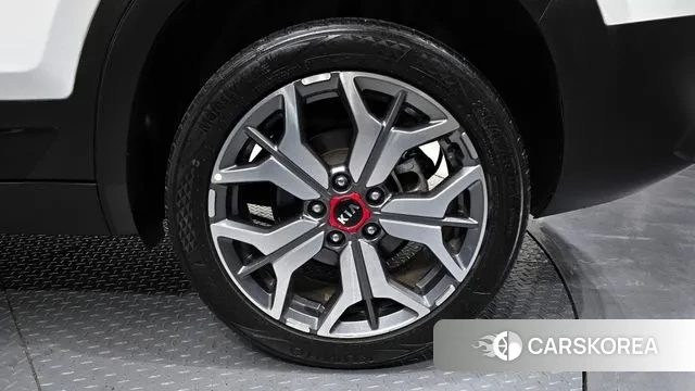 Kia Seltos id 3464452 из Кореи 15