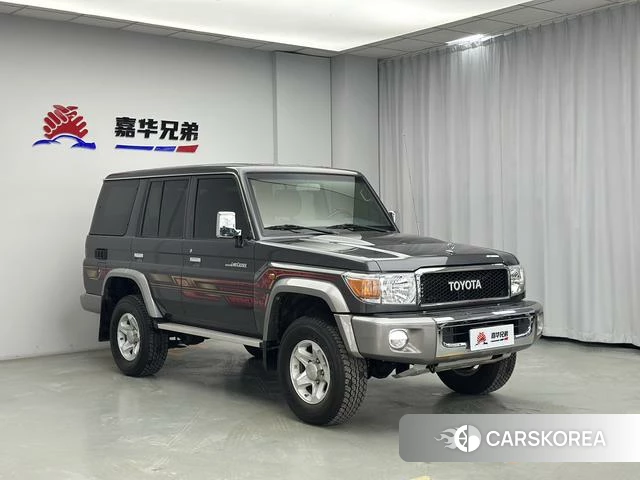 Toyota Land Cruiser 70 Series id 4258079 из Китая 45