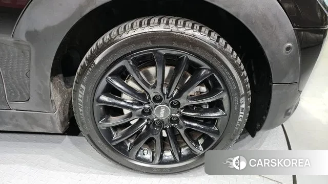 Mini Cooper D Clubman id 2969718 из Кореи 15