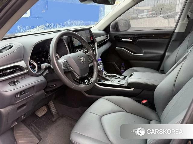 Toyota Highlander 2024 Черный из Китая, фото 5