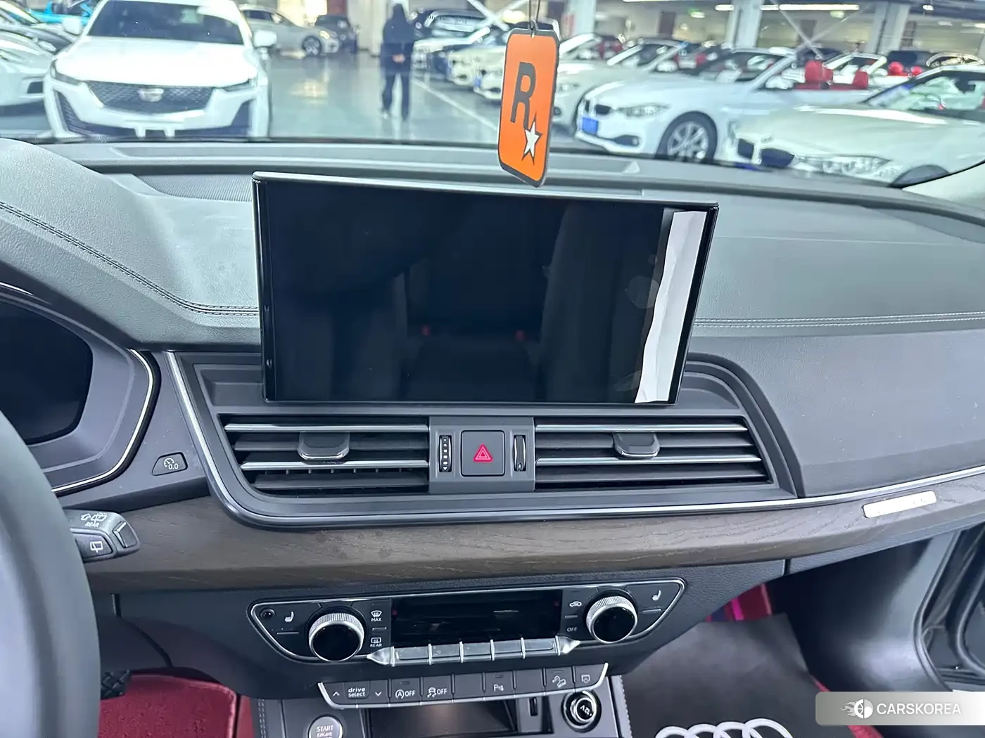 Audi Q5L id 4629100 из Китая 15