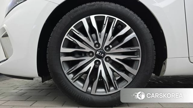 Kia K7 Premier Hybrid id 4662522 из Кореи 38