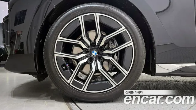 BMW 7 Series (G70) id 2507687 из Кореи 15