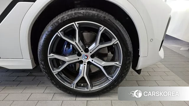 BMW X6 (G06) id 3251857 из Кореи 15