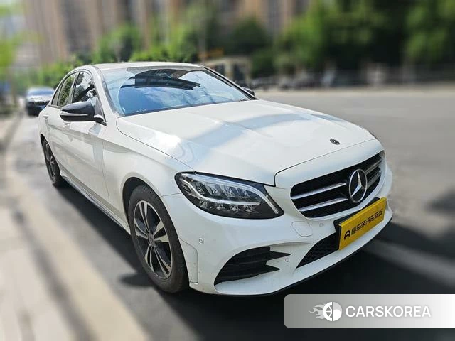 Mercedes-Benz Class C 2019 Белый из Китая, фото 5