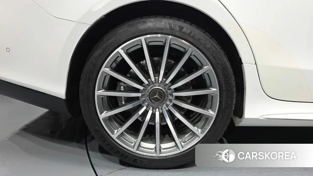 Mercedes-Benz AMG GT id 4303683 из Кореи 37