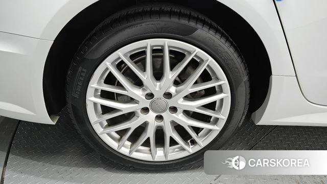 Audi New A6 id 4390326 из Кореи 25