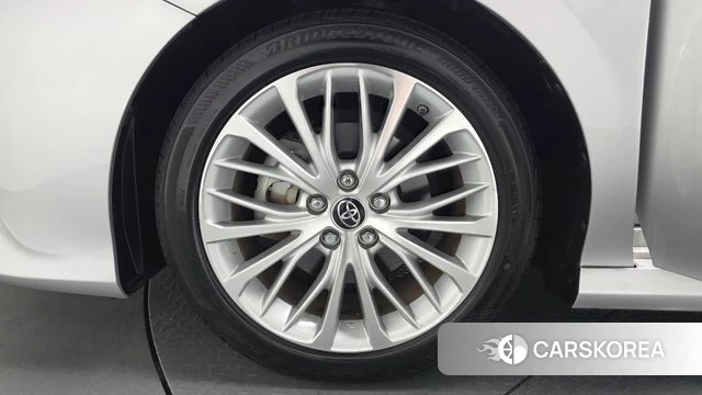 Toyota Camry (XV70) id 3796174 из Кореи 15