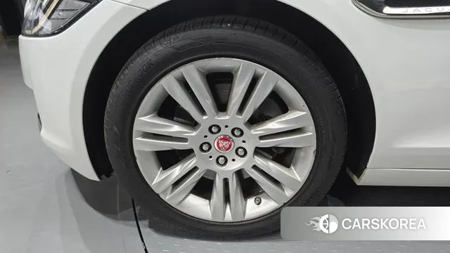 Jaguar XF (X260) id 3723826 из Кореи 15