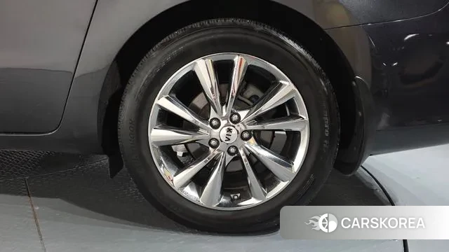 Kia The New Carnival id 3038960 из Кореи 15