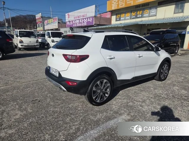 Kia Stonic id 3619497 из Кореи 15