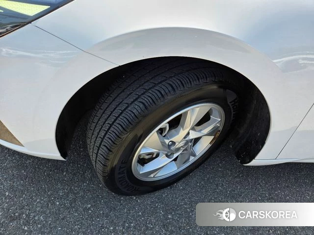 Hyundai Avante (CN7) id 4224290 из Кореи 9